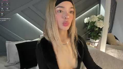 Snapshot of akemi__ chatting on 07/02/26, 03:23 Abby Angel online show from 07/02/26, 03:23