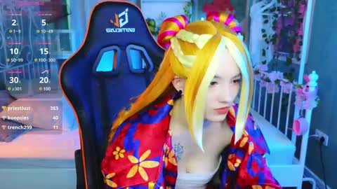 Akemi online show from 03/08/25, 01:14