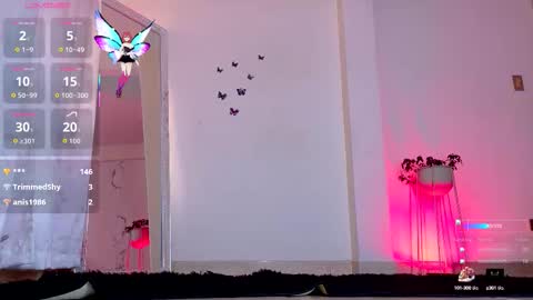 Akemi online show from 09/13/25, 05:24