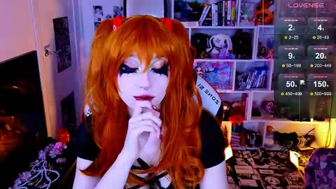 Snapshot of aki__ra chatting on 04/24/26, 06:21 Aki online show from 04/24/26, 06:21