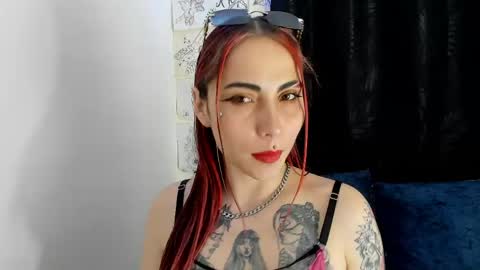 Snapshot of akila_clive chatting on 04/16/26, 08:42 carolina online show from 04/16/26, 08:42