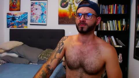 akiles online show from 12/12/24, 12:48