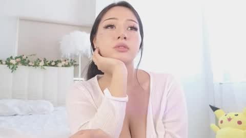 akina_star online show from 11/14/25, 04:55