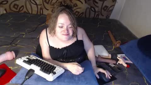 Natalie online show from 02/25/25, 04:21