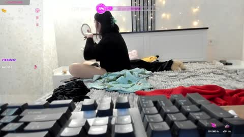 Kim online show from 01/13/25, 03:58