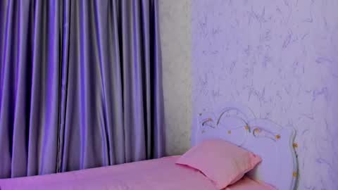 Kim online show from 11/26/25, 03:35