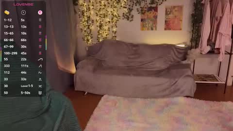 Aki online show from 11/28/25, 07:05