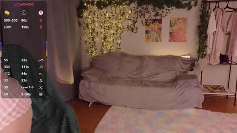 Aki online show from 11/30/25, 05:28