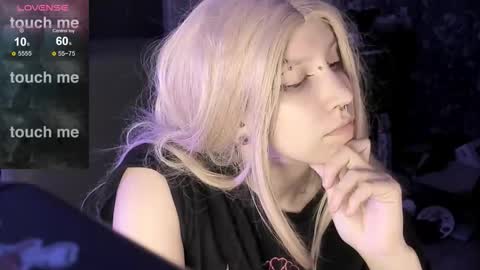 Akira online show from 09/25/25, 08:23