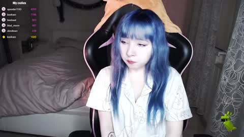 Snapshot of akirahartyx chatting on 12/25/24, 03:28 akirahartyx online show from 12/25/24, 03:28