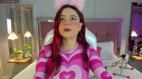 Snapshot of akirakings chatting on 01/12/25, 03:39 AKIRA online show from 01/12/25, 03:39