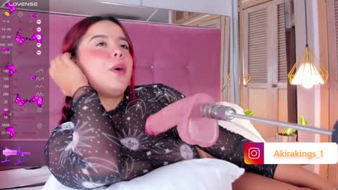 Snapshot of akirakings chatting on 01/31/25, 05:40 AKIRA online show from 01/31/25, 05:40