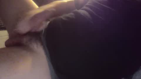 Snapshot of akos015 chatting on 12/20/25, 05:42 akos015 online show from 12/20/25, 05:42