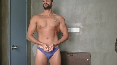 Snapshot of akram9797 chatting on 01/06/25, 03:42 Akram online show from 01/06/25, 03:42