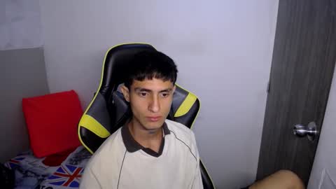 Akyra latin online show from 02/23/26, 04:59