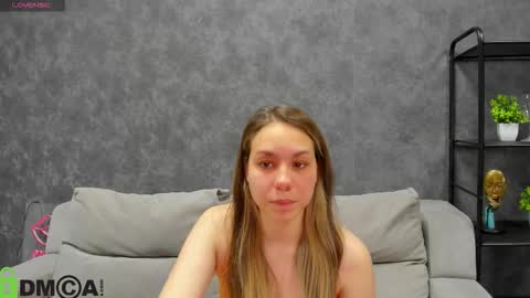 Al1ice online show from 10/15/25, 09:42