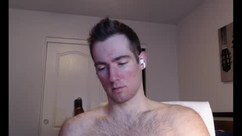 Snapshot of al3xzanderth3gr3at chatting on 10/28/25, 11:29 Alex online show from 10/28/25, 11:29