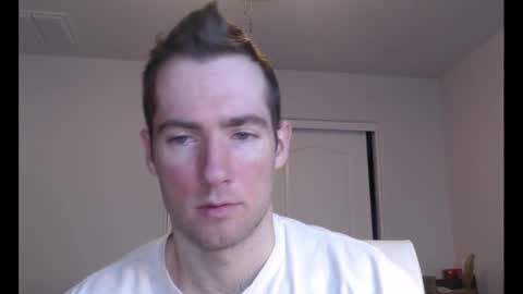 Snapshot of al3xzanderth3gr3at chatting on 10/30/25, 12:12 Alex online show from 10/30/25, 12:12