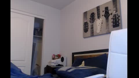 Snapshot of al3xzanderth3gr3at chatting on 11/05/25, 11:27 Alex online show from 11/05/25, 11:27