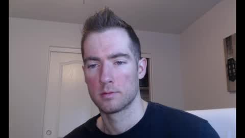 Snapshot of al3xzanderth3gr3at chatting on 11/16/25, 12:16 Alex online show from 11/16/25, 12:16