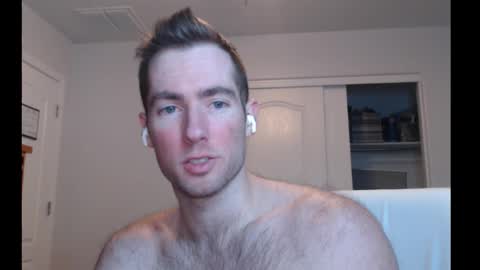 Snapshot of al3xzanderth3gr3at chatting on 11/20/25, 06:13 Alex online show from 11/20/25, 06:13