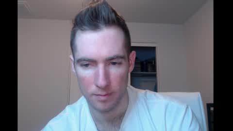 Snapshot of al3xzanderth3gr3at chatting on 12/01/25, 02:38 Alex online show from 12/01/25, 02:38