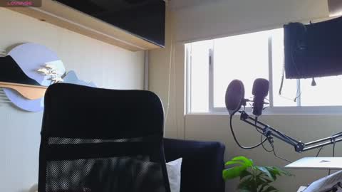 Al Fox  Miko Fortuni  online show from 01/26/25, 09:40