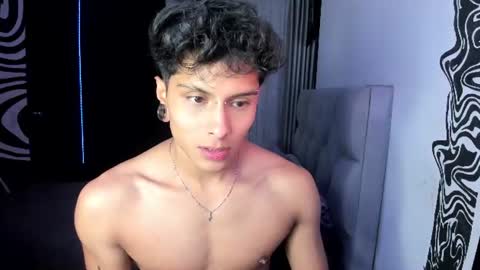 Snapshot of ala_ha_ chatting on 07/21/26, 03:53 Ander uwu online show from 07/21/26, 03:53