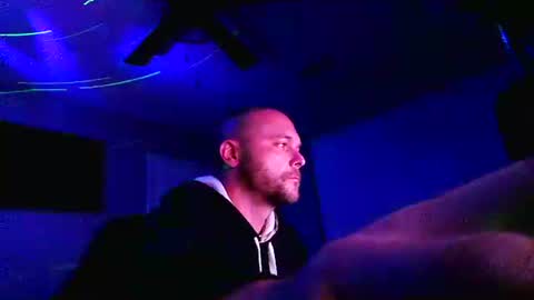 alabamacrazy85 online show from 01/06/26, 02:37