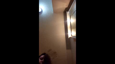 Snapshot of alabasterbunny chatting on 04/16/26, 04:46 alabasterbunny online show from 04/16/26, 04:46