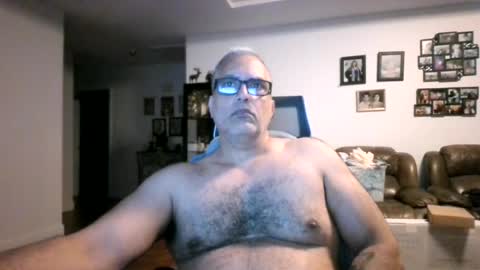 Snapshot of aladdin31673 chatting on 07/22/26, 03:31 aladdin31673 online show from 07/22/26, 03:31