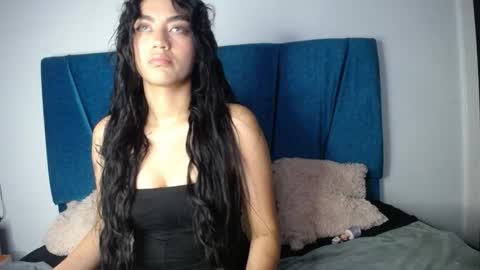 Alahia sweet official online show from 11/15/25, 07:54