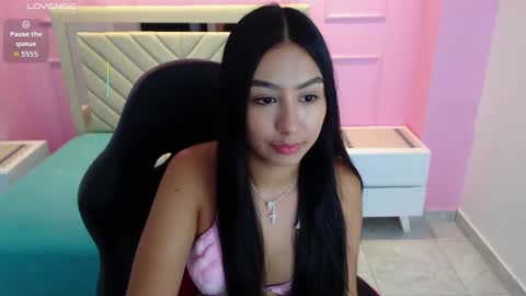 Snapshot of alahiacruz1 chatting on 10/01/25, 12:22  A L A H I A  online show from 10/01/25, 12:22