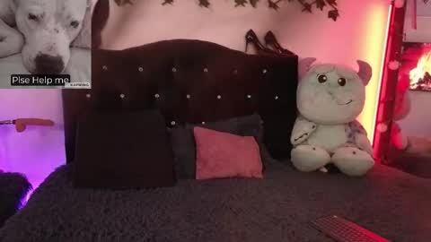 Snapshot of alaia_asuka chatting on 12/01/25, 02:27 Alaia online show from 12/01/25, 02:27