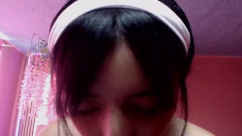 Snapshot of alaia_blue1 chatting on 04/14/26, 02:45 alaia_blue1 online show from 04/14/26, 02:45