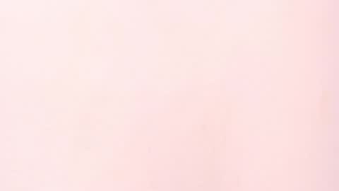 Snapshot of alaia_colins chatting on 03/05/25, 12:44 alaia_colins online show from 03/05/25, 12:44