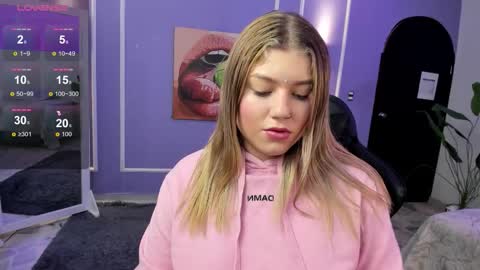 Alaia online show from 11/10/25, 12:37