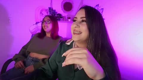 Snapshot of alaia_rossetti chatting on 04/16/26, 03:40 alaia online show from 04/16/26, 03:40