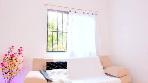 Alaia  online show from 10/12/25, 08:19