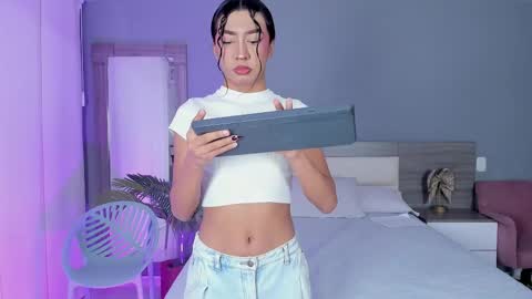 alaiaguerra online show from 10/30/25, 07:25