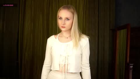 Snapshot of alainejomes chatting on 03/17/26, 01:25 VETTA online show from 03/17/26, 01:25