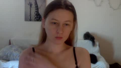 Snapshot of alalaska_ana chatting on 03/16/26, 06:39 Anna online show from 03/16/26, 06:39