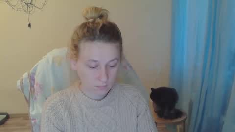 Snapshot of alalaska_ana chatting on 05/22/26, 02:01 Anna online show from 05/22/26, 02:01