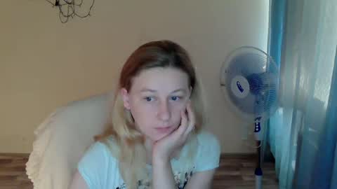 Snapshot of alalaska_ana chatting on 06/22/26, 11:18 Anna online show from 06/22/26, 11:18