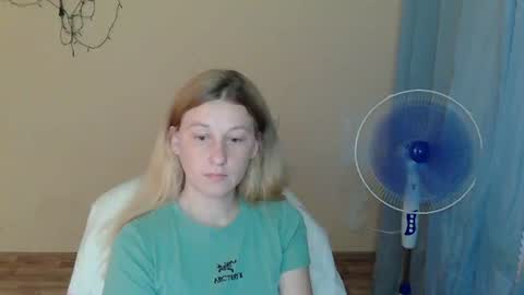 Snapshot of alalaska_ana chatting on 07/06/26, 03:03 Anna online show from 07/06/26, 03:03