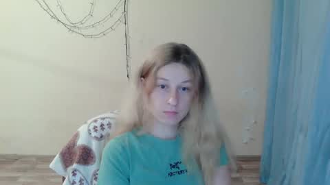 Snapshot of alalaska_ana chatting on 07/20/26, 03:36 Anna online show from 07/20/26, 03:36