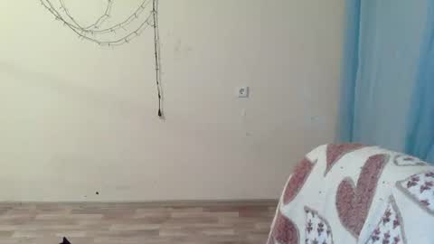 Snapshot of alalaska_ana chatting on 07/28/26, 03:32 Anna online show from 07/28/26, 03:32
