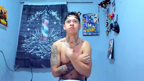 Snapshot of alamjams chatting on 03/25/26, 11:16 Alam Jams online show from 03/25/26, 11:16