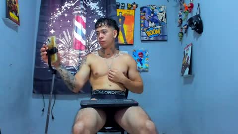 Snapshot of alamjams chatting on 04/13/26, 02:55 Alam Jams online show from 04/13/26, 02:55