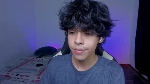 alan18n online show from 11/28/25, 02:47